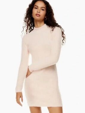 Aritzia Sunday Best Sz L Milan Fuzzy Soft Light Blush Pink Mini Dress